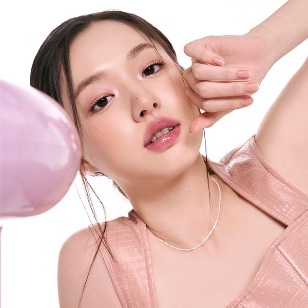 [rom&nd Official Shop] rom&nd Glasting Color Gloss 4.0g Plumping, Volume Gloss, Bunny Tongue Lips, Glazed Glass Lips, Korean Lip Gloss, Juicy Lips, Lightweight, Non-sticky, Shiny & Glowy, Vivid & Transparent, Layer Lips, Lip Combo, romand, Lipstick Makeup