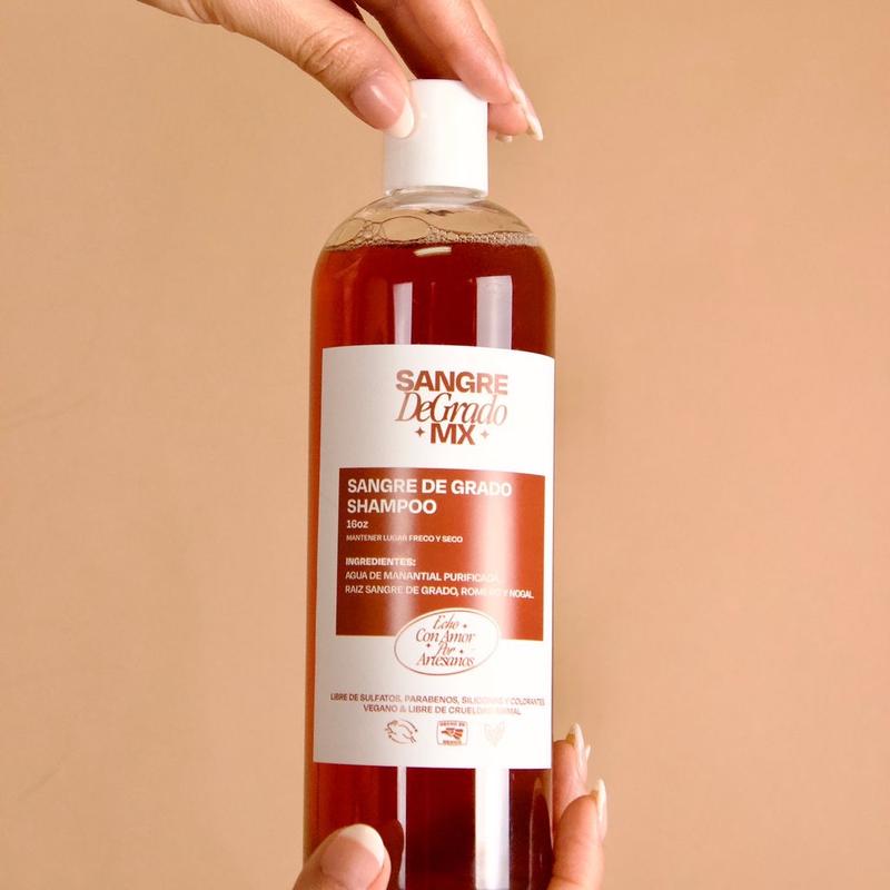 Sangre De Grado Shampoo Haircare supports  heathy hair glossy hair long hair hecho en Mexico product artesanal shampoo de rancho