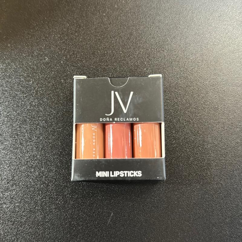 Matte mini lipstick