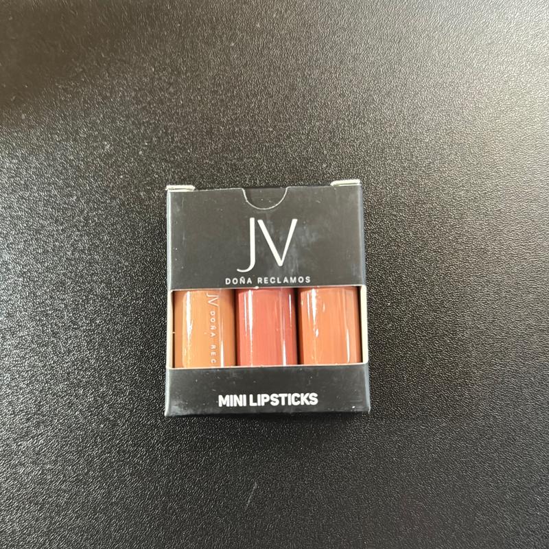 Matte mini lipstick