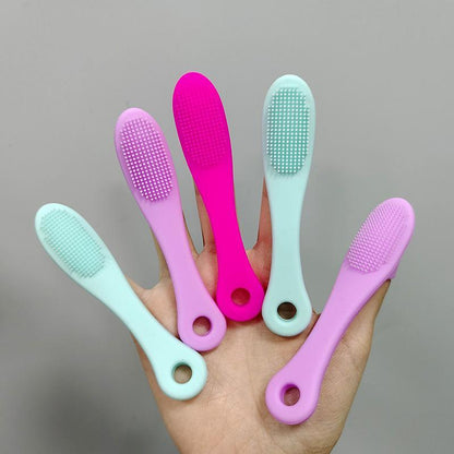 Random Color Silicone Finger Brush Facial Cleansing Brush, 1 Count Skin Cleaning Brush