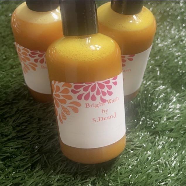 Bright Wash (turmeric cleanser) Hydrating Hyaluronic Acid Sensitive Skin Fragrance Free All Skin Types Oil Control