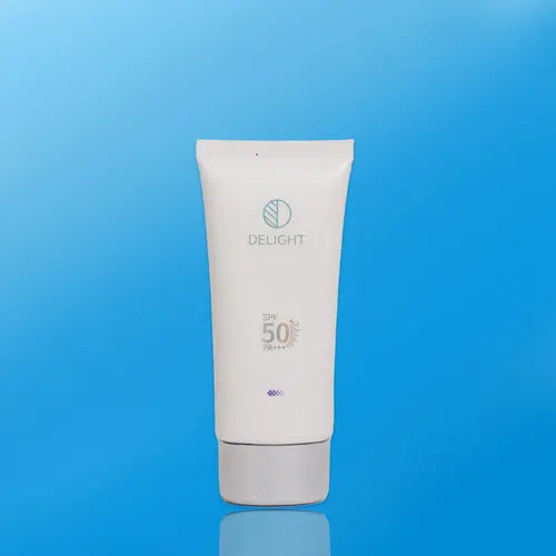 Sunscreen To Prevent Sunburn 1.69fl.oz, SPF50+, PA+++, Sunscreen to Prevent Sunbumn and Tanning, Facial Skincare, Gentle