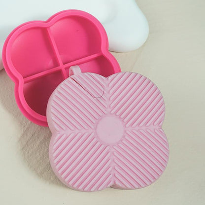 Four Leaf Clover Shaped Ice Massage Brush, Silicone Ice Cube Tray, Face Massage Tool, Skincare Tool for Women