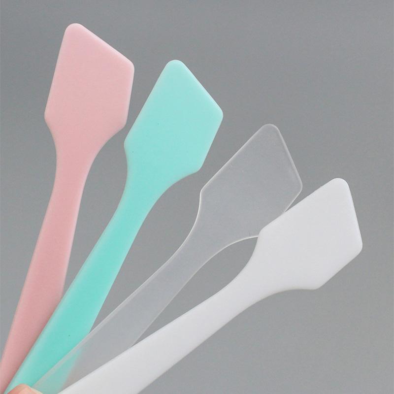 10pcs Face Mask Scraper, Blending Brush, Plastic Beauty Tool For Home & Beauty Salon Use