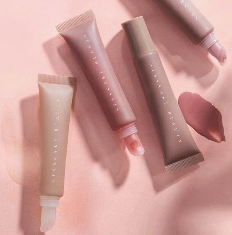 NB Lip Gloss Balm