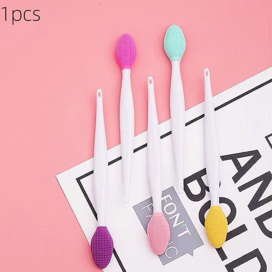 Random Color Silicone Nose Cleaning Brush, Double Sided Cleaning Beauty Tool, Easy to Clean, Soft Skincare Tool for Face & Body