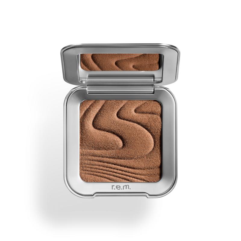 r.e.m. beauty hypernova satin matte bronzer