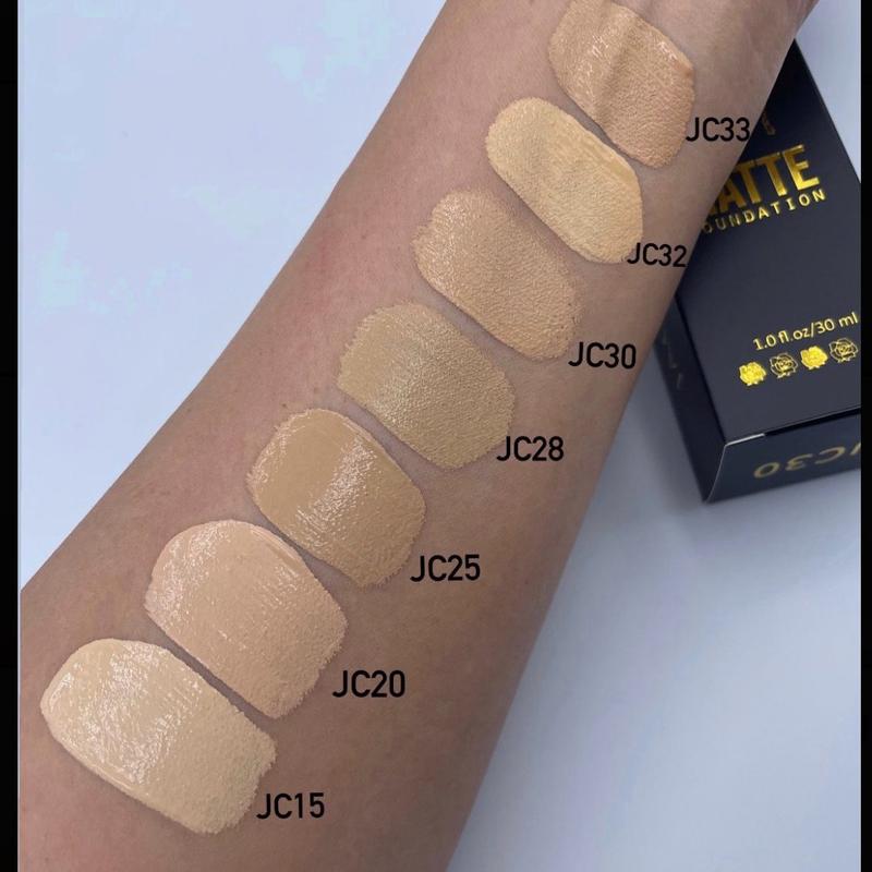 PORCELAIN MATTE FOUNDATION