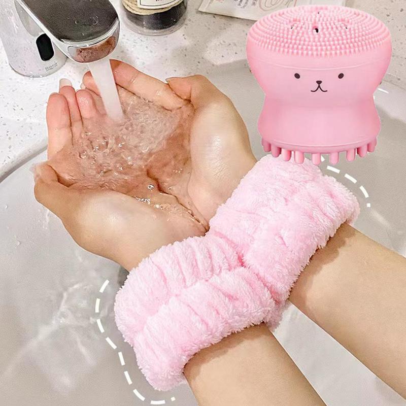 Facial Cleansing Brush and Wrist Strap Combination Facial Massage Brush, Comfort Beauty Cleaning Tool, Comfort Skincare Accessories for Women & Girls